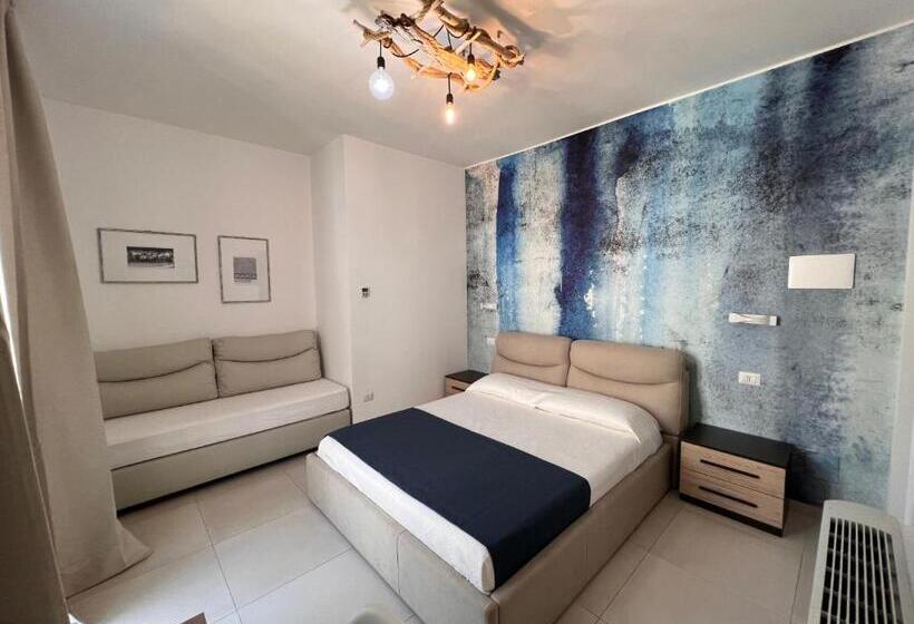 Quarto Triplo Estandar com Sacada, Antica Tonnara Gallipoli