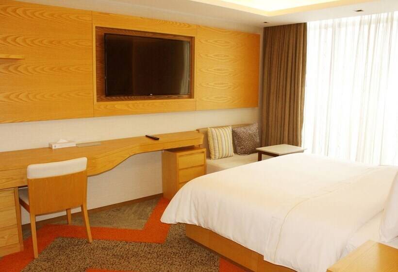 سوئیت رویال, Hansa A Premium Residence