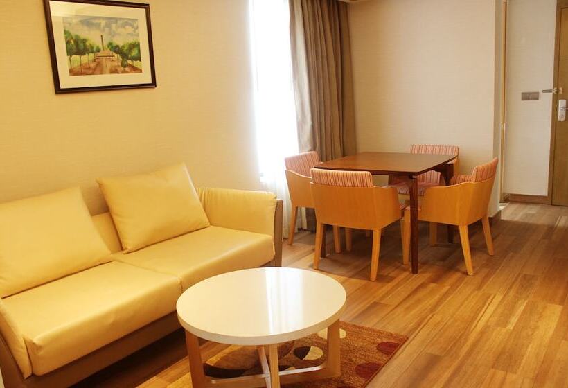 سوئیت رویال, Hansa A Premium Residence