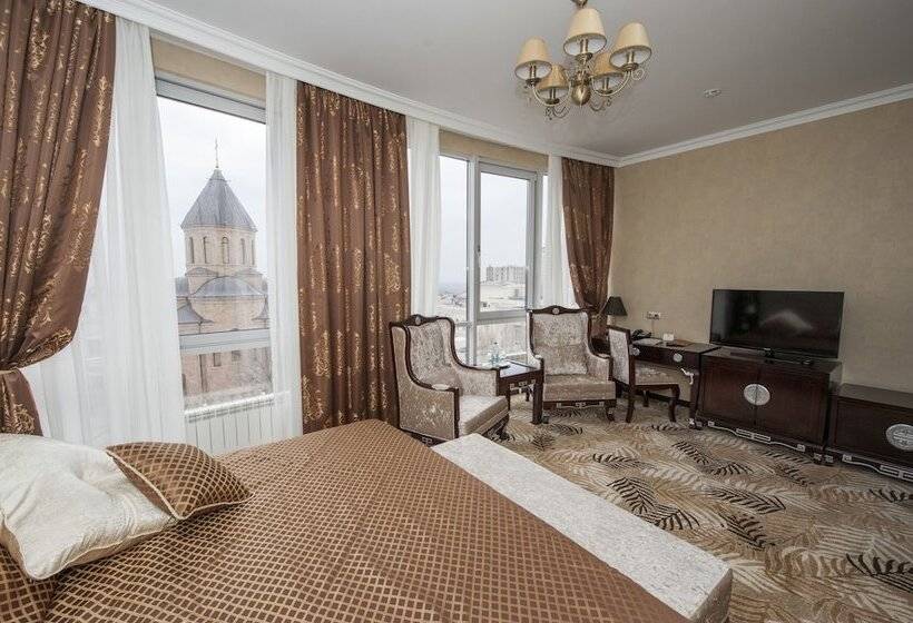 جناح بريميوم, Sevan Plaza