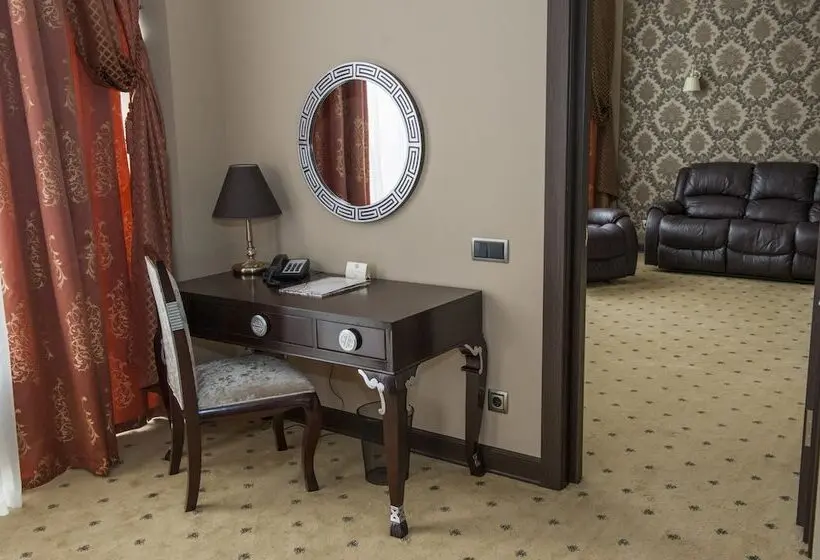 Suite Executive, Sevan Plaza