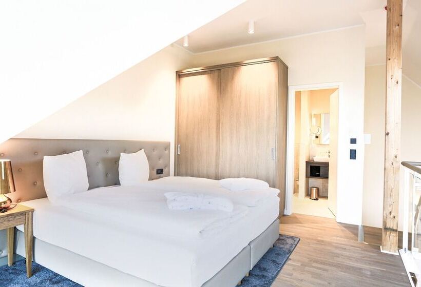 침실 1개 디럭스 아파트, Maremüritz Yachthafen Resort