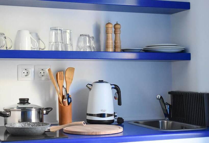 إستوديو قياسى مطل على البحر, Argo Studios