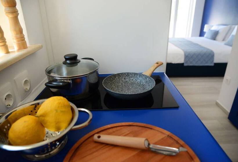 إستوديو قياسى مطل على البحر, Argo Studios