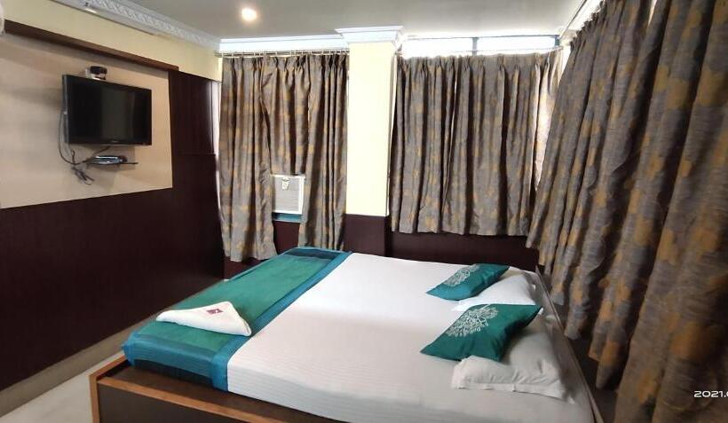 اتاق لوکس, Royal Residency