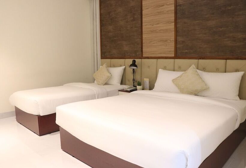 Номер Стандарт Трехместный, Lcs Hotel & Apartment