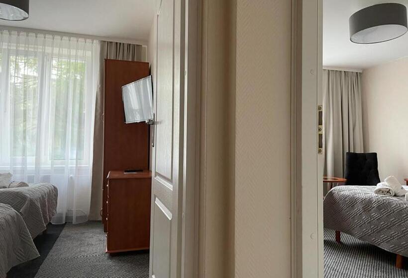 חדר סטנדרט עם מרפסת, Ośrodek Perełka