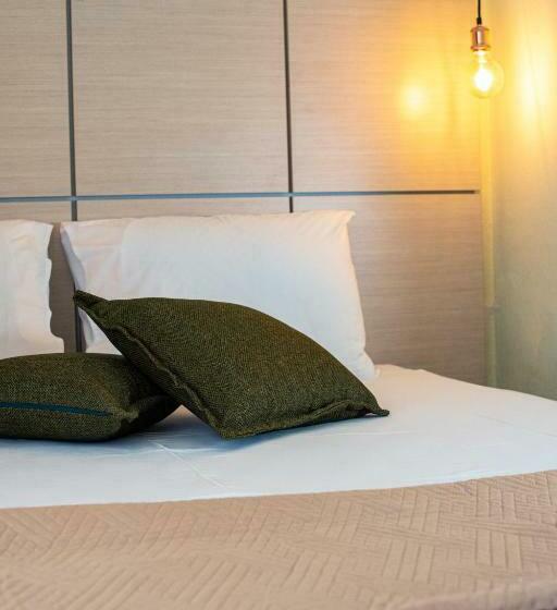 マウンテンビュースタンダードルーム, Villa Nickolas