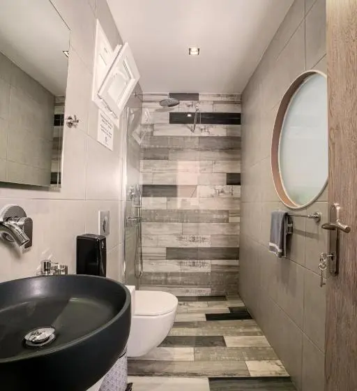 ジュニアスイート, Villa Nickolas