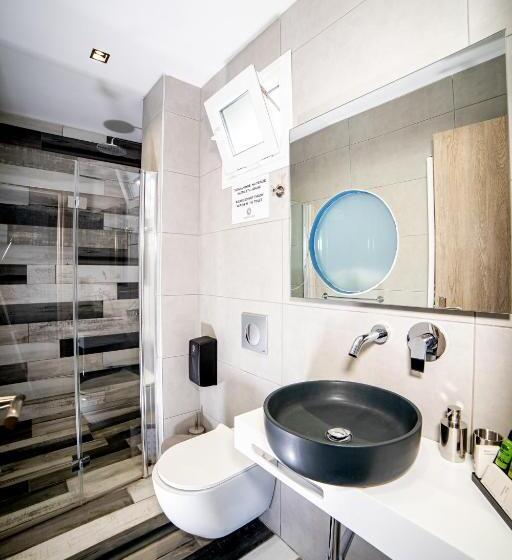 スイート, Villa Nickolas