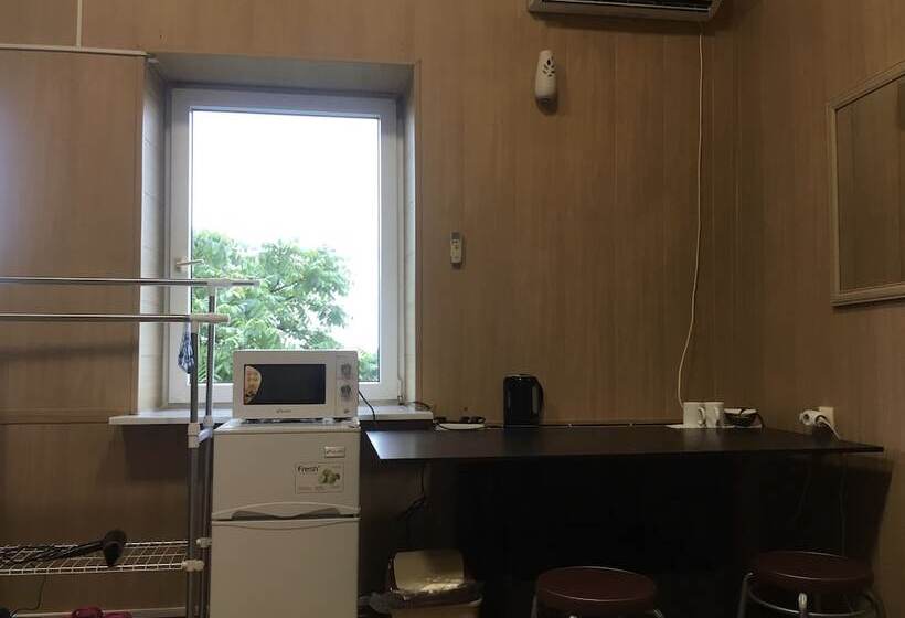 Семейный Номер Совместный Санузел, Port House Hostel