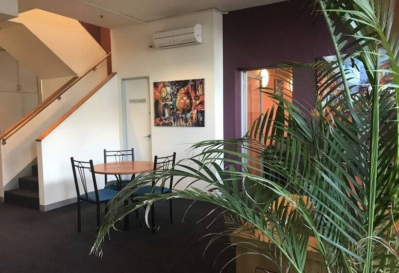 デラックススイート, Smartstay Melbourne