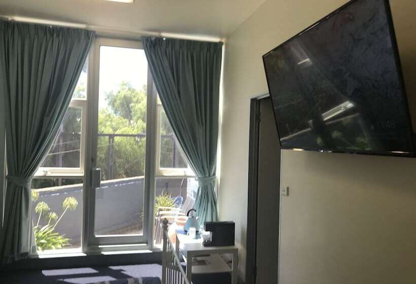 デラックススイート, Smartstay Melbourne