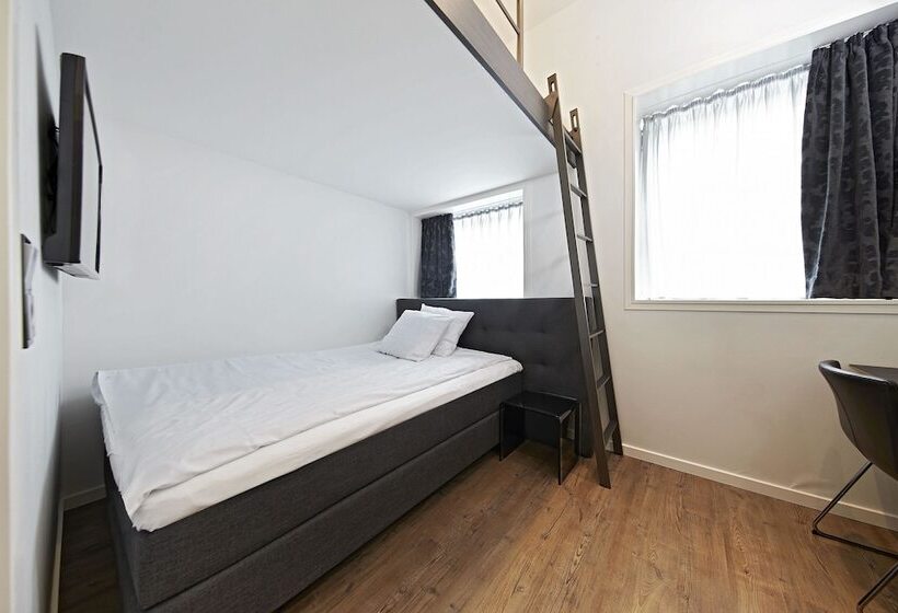 ２ベッドルームアパートメント, Living Suites
