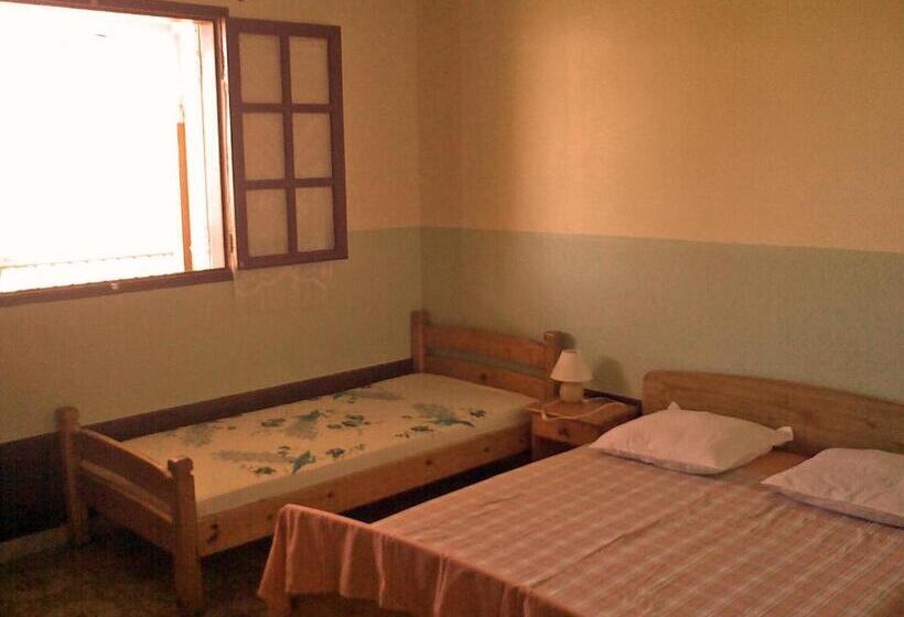 اتاق استاندارد, Gite Hotel La Caz Des Orangers