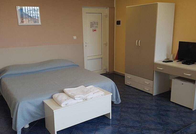 豪华三人间, Pensiunea B&b Casa Italia