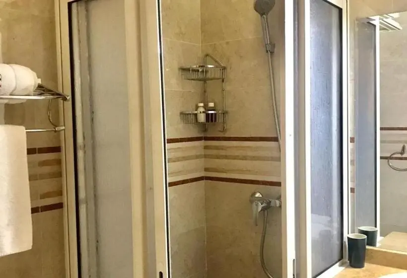 اتاق استاندارد, Riad Des Nations