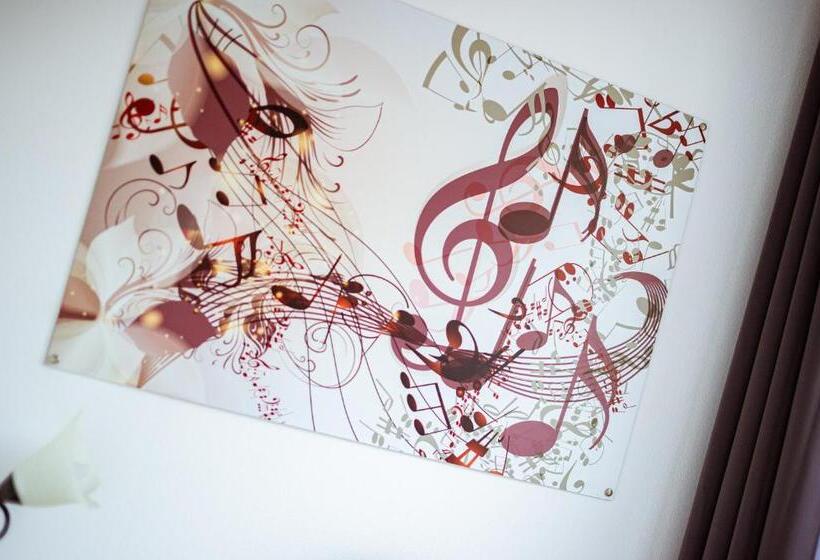 ファミリールーム, 6 In Centro Guest House