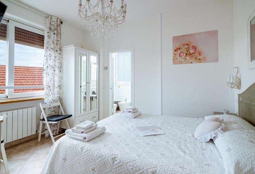 Номер Стандарт, 6 In Centro Guest House