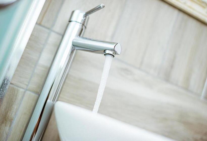 スタンダードトリプルルーム, 6 In Centro Guest House