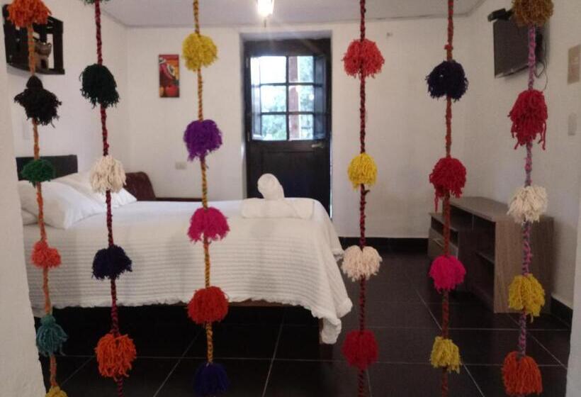 اتاق خانوادگی, Hospedaje Venka Urubamba Hostel