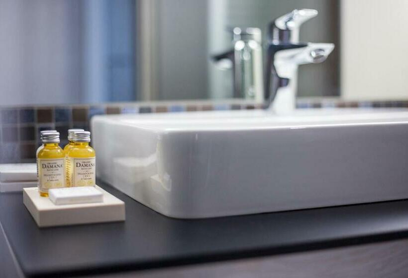 스위트, Aura Hotel   Adults Only