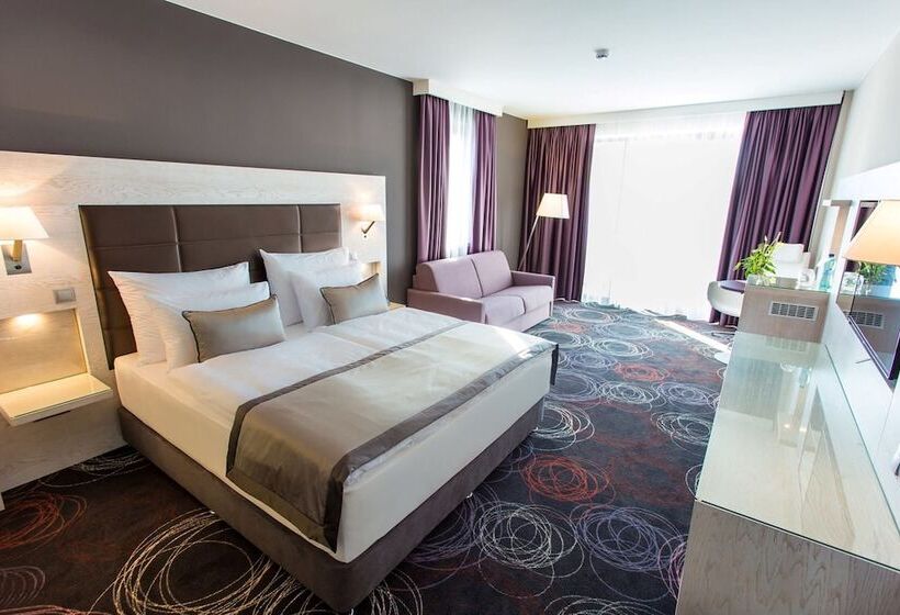 Номер Deluxe, Aura Hotel   Adults Only