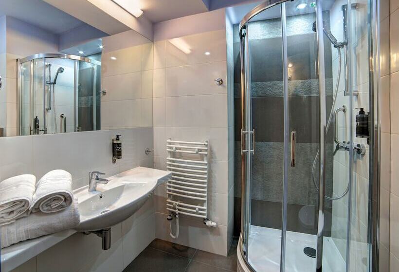 غرفة كلاسيكية فردية, Loft 1898