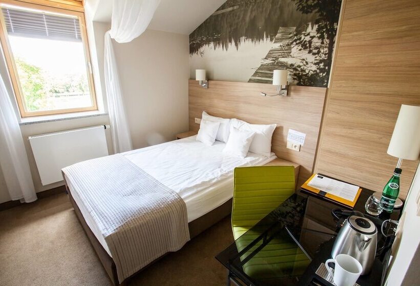 غرفة كلاسيكية فردية, Loft 1898