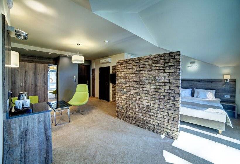 إستوديو قياسى, Loft 1898