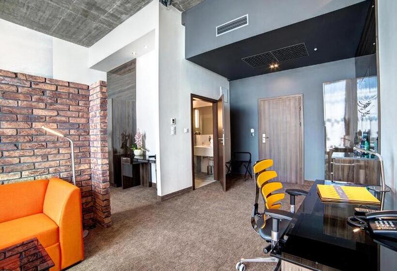 Номер Deluxe, Loft 1898