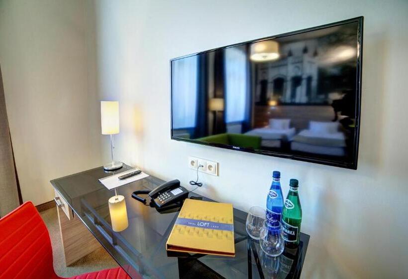 غرفة كلاسيكية فردية, Loft 1898