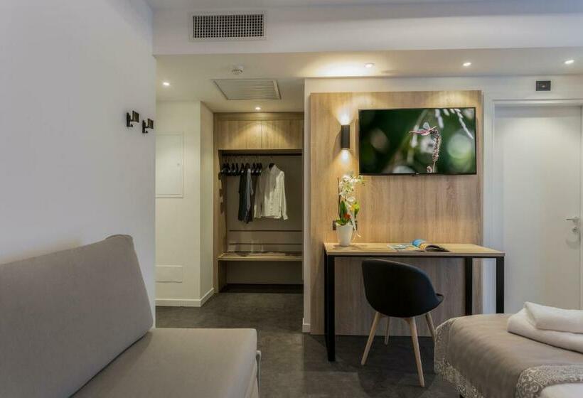 חדר סטנדרט יחיד, Tourist