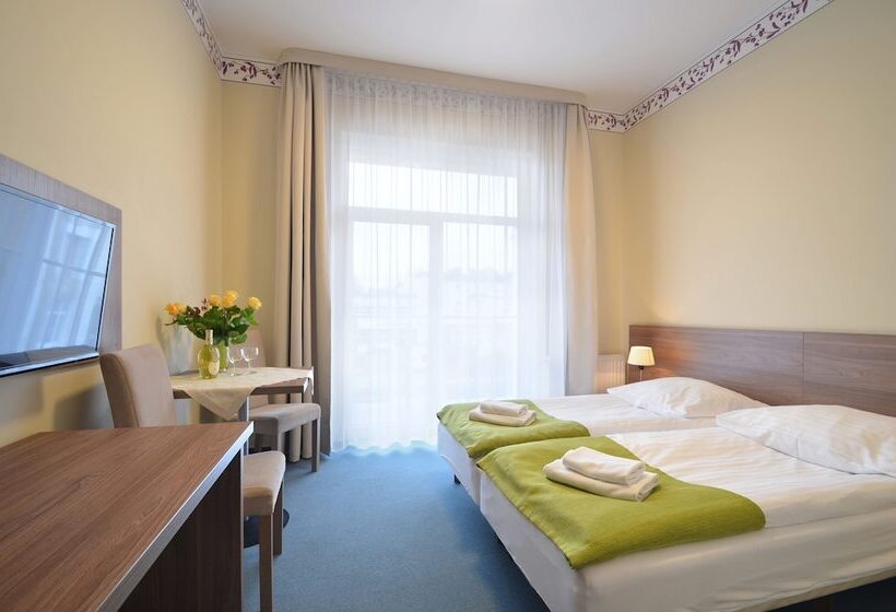 חדר סטנדרט יחיד, Zorza