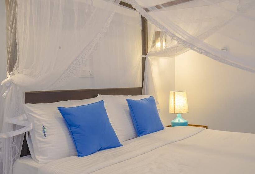 Номер Deluxe, Wavelength