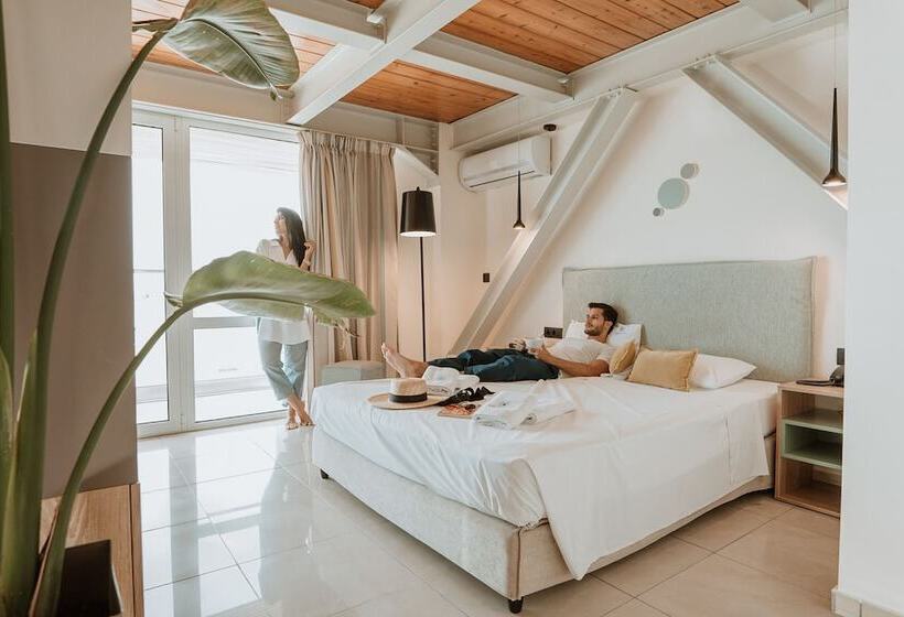 スタンダードルーム, Infinity City Boutique