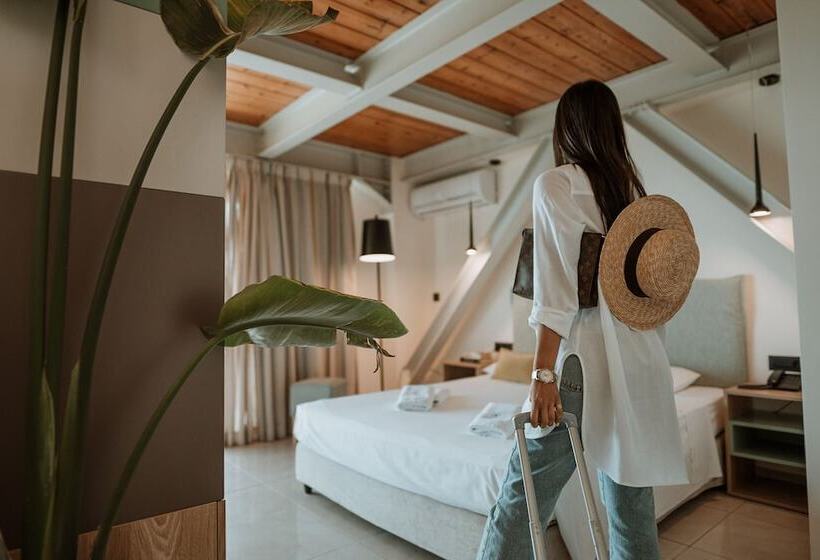 スタンダードルーム, Infinity City Boutique