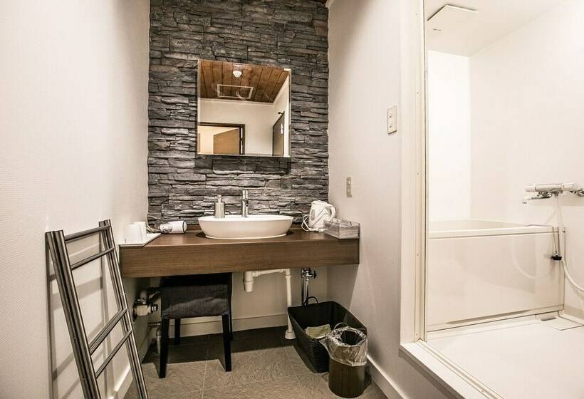 스탠다드 트리플 룸, Petit Hotel Enchante