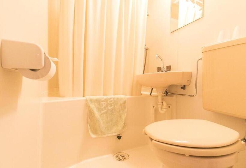 Номер Стандарт Трехместный, Petit Hotel Enchante