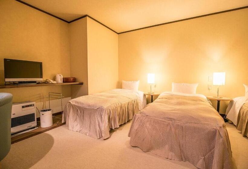 스탠다드 트리플 룸, Petit Hotel Enchante