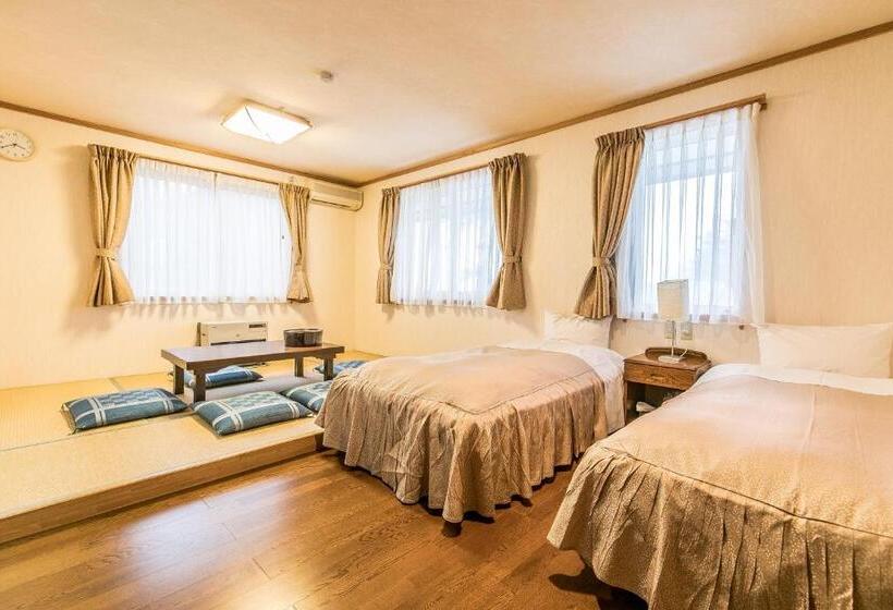 4인용 스탠다드 룸, Petit Hotel Enchante