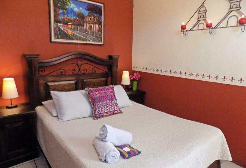 اتاق اکونومی, Posada De San Carlos La Calzada