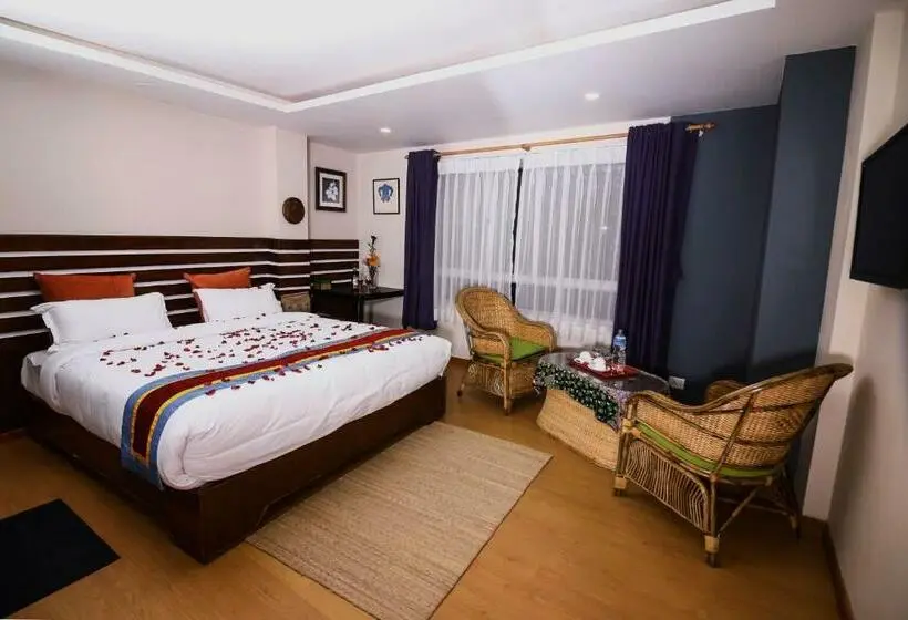 اتاق لوکس, Truly Asia Boutique