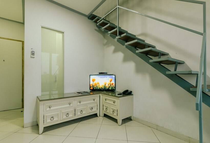 Deluxe Suite, Urbanest Inn House Tb Simatupang