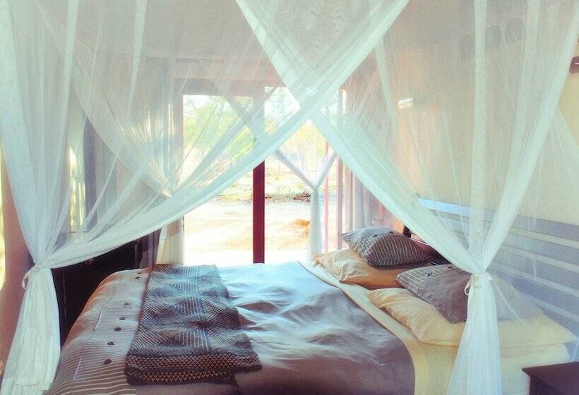 带露台两卧住房, Yingwe