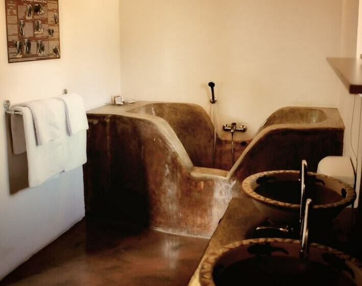 带露台两卧住房, Yingwe