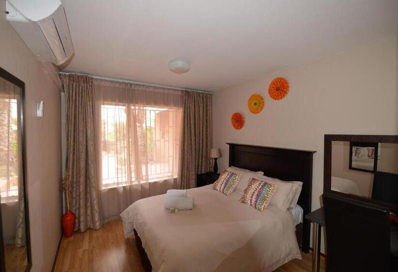 בית, חדר שינה 1, Attaché Guest Lodge & Health Spa