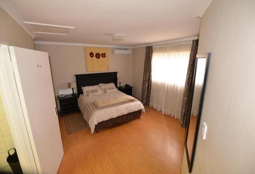 בית, חדר שינה 1, Attaché Guest Lodge & Health Spa