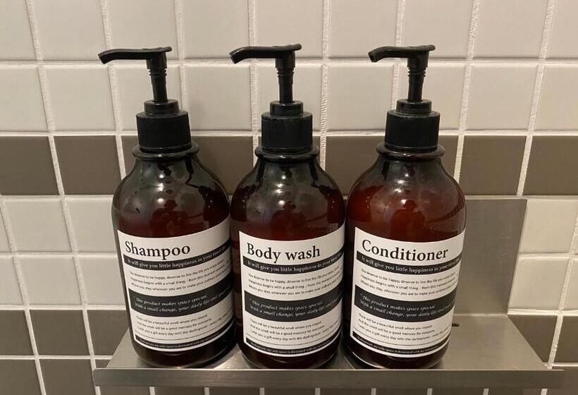 Quarto standard, Jeju Bricks