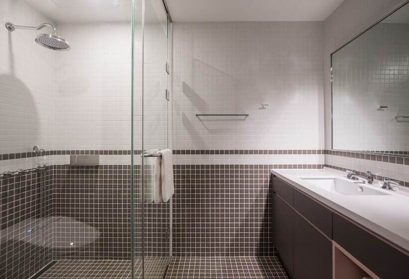 Quarto standard, Jeju Bricks